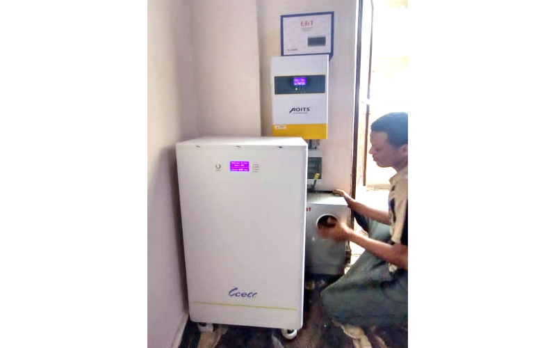 51.2V 300Ah Floor-Standing Battery Installations